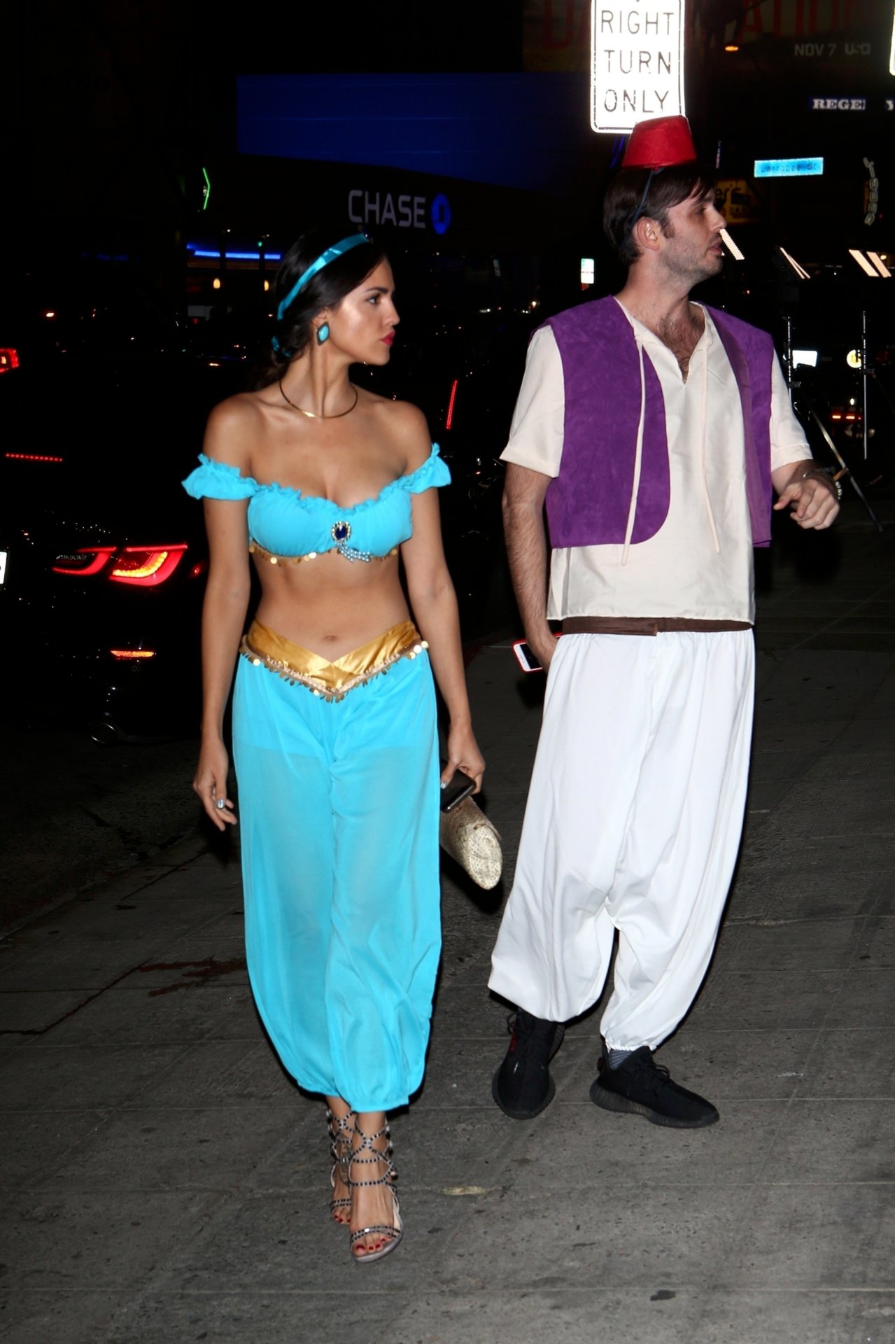 Eiza Gonzalez Dresses Up As Princess Jasmine Bootymotiontv