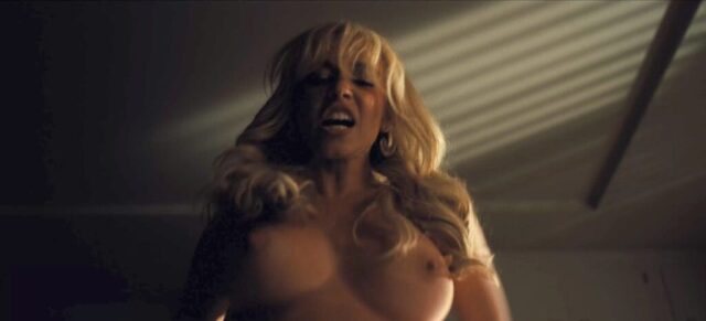Sydney Sweeney Goes Topless in Euphoria Season 3 Episode 7 – Fans Are Losing it! (6)