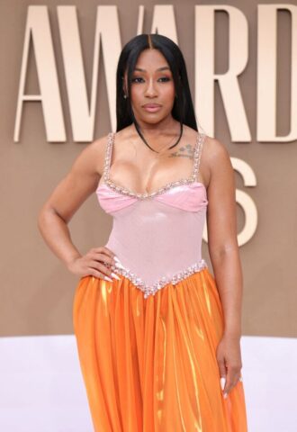 From the Strip Club to BET Experience – Yung Miami’s Wild Performance Leaves Fans Wanting More! (4)