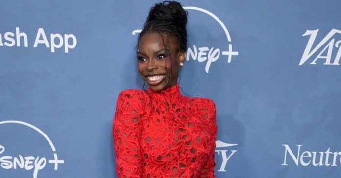 Olandria Takes the Red Carpet by Storm in Her Dangerously Sexy Red Lace Dress at Variety Power of Young Hollywood (8)