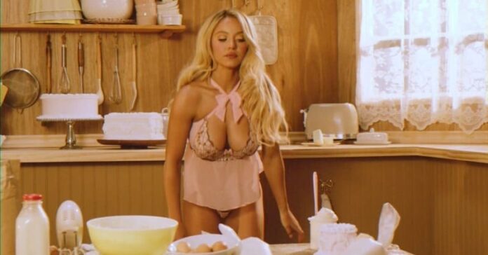 Sydney Sweeney – “Birthday Boobs” (2)